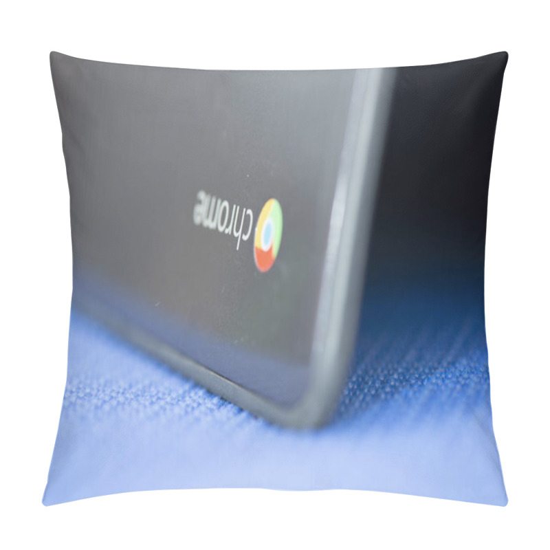 Personality  Elgin, Illinois - Circa 2019: An Dell Ecducational Edition Chromebook Ok A Blue Mat Against A Blurred Background. Pillow Covers