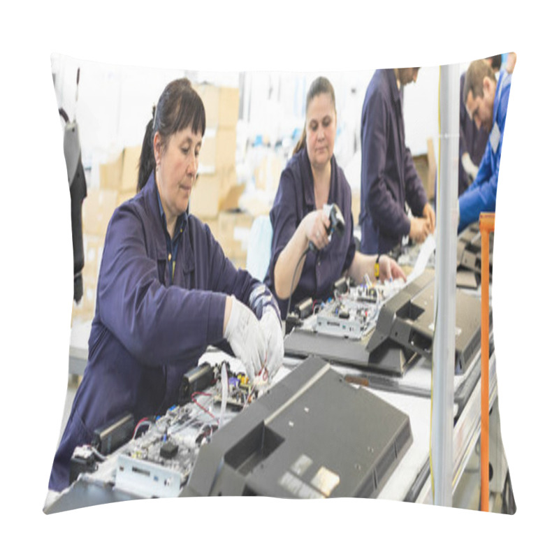 Personality  Minsk, Belarus - May 08, 2018: Workshop For Assembring Televisions Pillow Covers