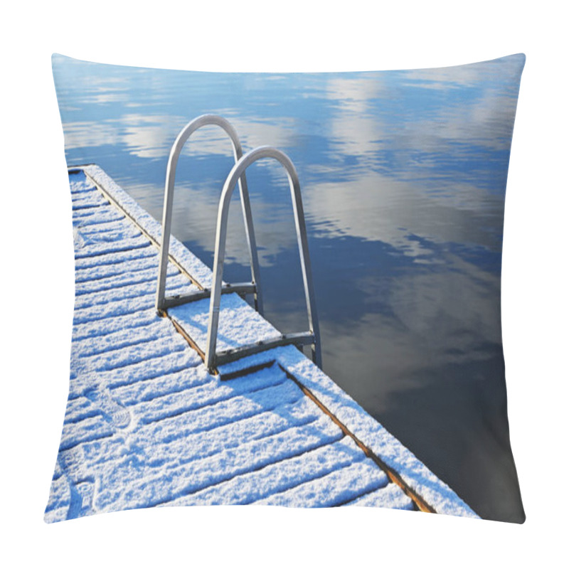 Personality  A Close-up View Of A Snow-covered Wooden Dock With A Metal Ladder Leading Into Calm, Reflective Water. The Pristine Snow Reveals Faint Footprints, Adding A Human Element To The Serene Winter Scene. The Reflection Of Soft Clouds And A Blue Sky In The  Pillow Covers