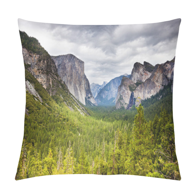 Personality  Tunnel View Yosemite Pillow Covers