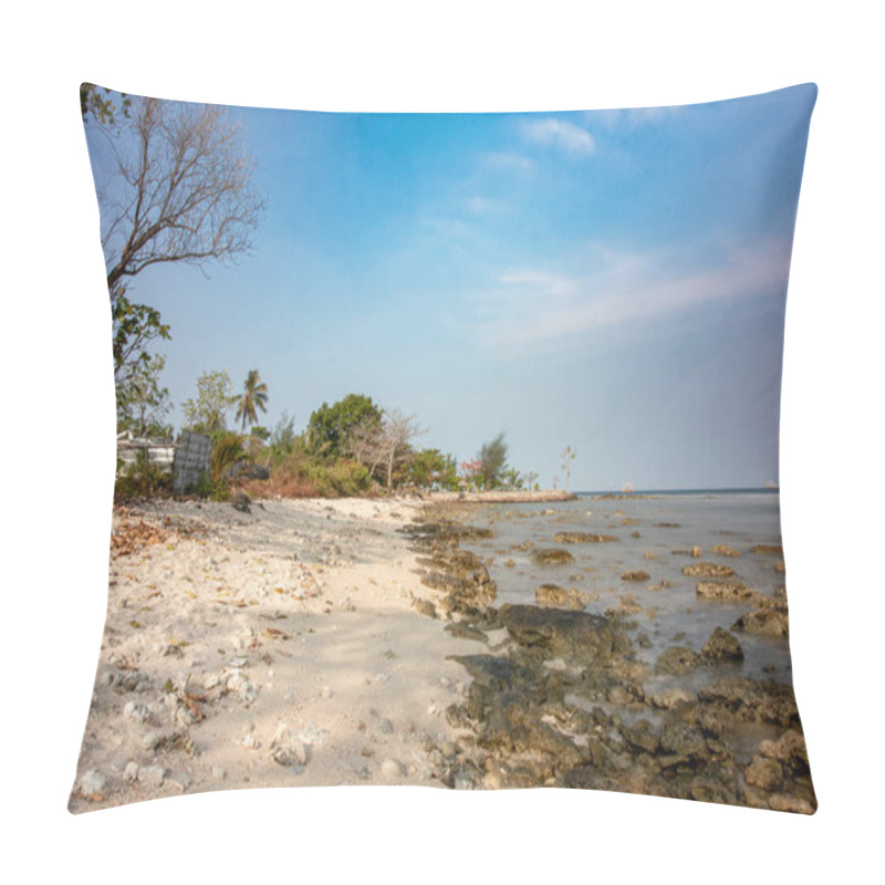 Personality  Private Ocean Retreat. Sparkling Waters On A Bright Summer Day. Pillow Covers