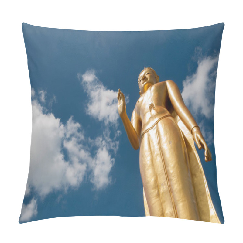 Personality  Statue Of Buddha In Thailand Pillow Covers