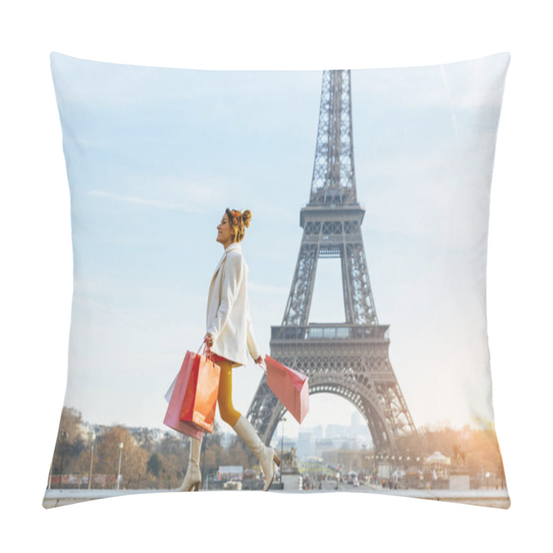 Personality  Young Woman Doing Shopping In Paris Pillow Covers