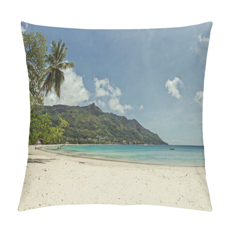 Personality  Sunny Day On The Beach In The Seychelles Pillow Covers