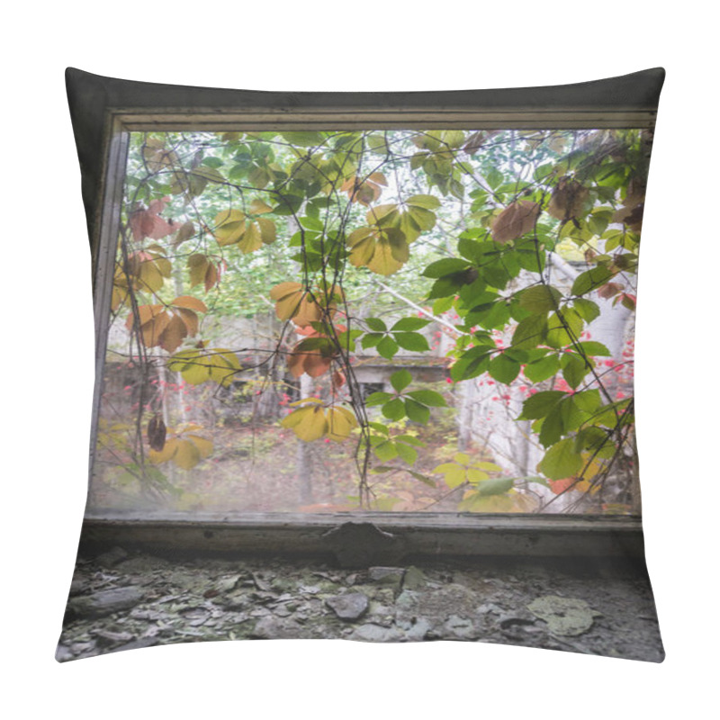 Personality  Preschool In Pripyat Pillow Covers