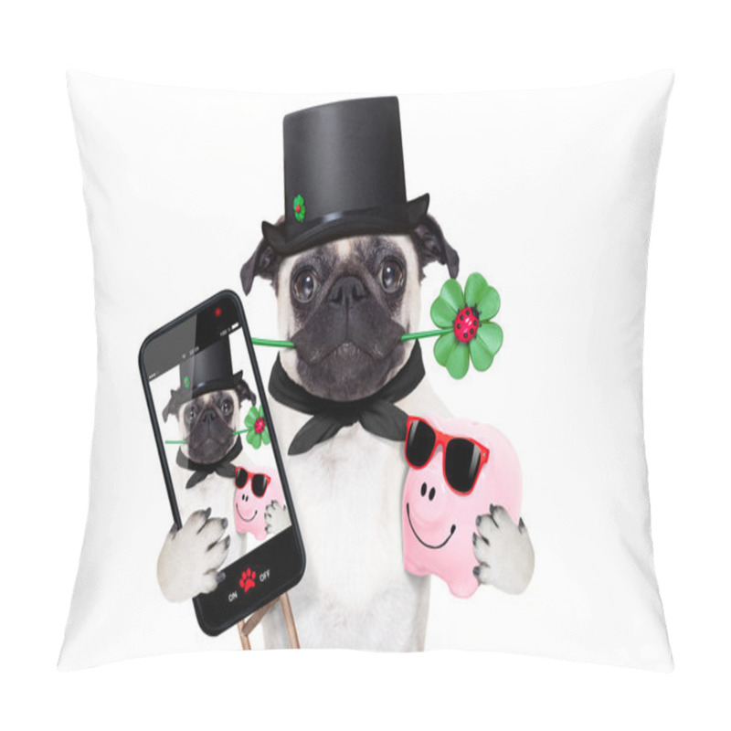 Personality  New Years Eve Dog Selfie Pillow Covers