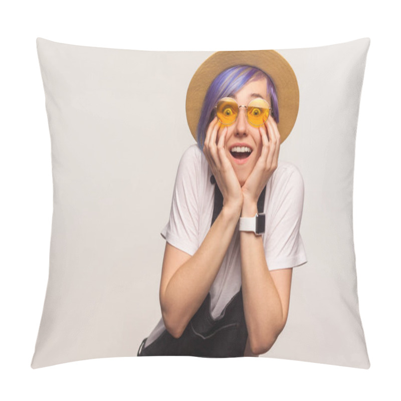 Personality  Wow I Can't Believe! Portrait Of Amazed Fashionable Hipster Girl Pillow Covers