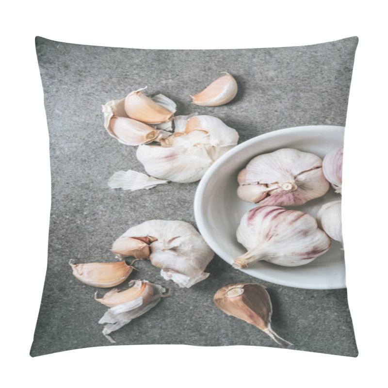 Personality  Top View Of Garlic In Ceramic Bowl And Several Peeled Bulbs On Grey Background Pillow Covers