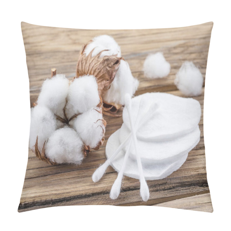 Personality  Fluffy Cotton Ball And Cotton Swabs And Pads On Wooden Table. Pillow Covers