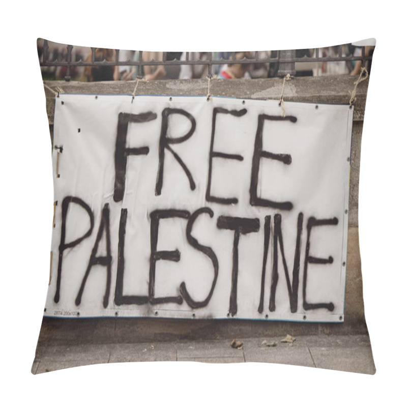 Personality  Free Palestine Text On White Transparency Pillow Covers