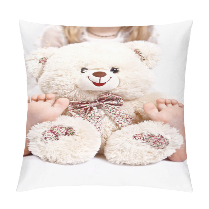 Personality  Little Girl Holding Teddy Bear Pillow Covers