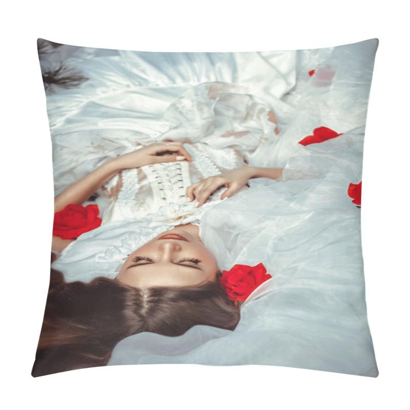 Personality  Lies Sleeping Beauty Pillow Covers