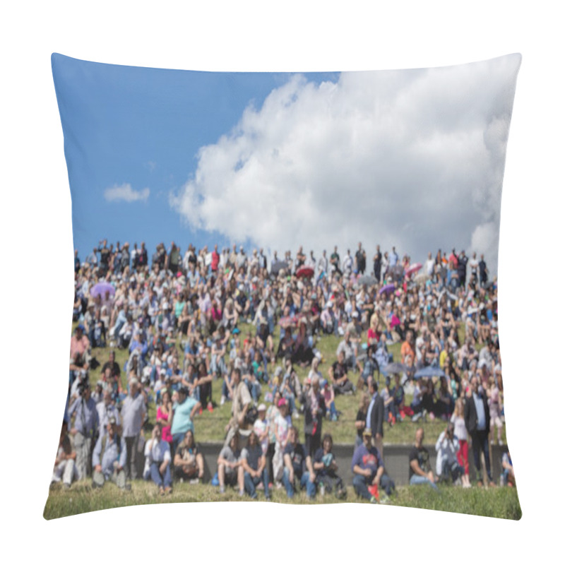 Personality  Blurred Crowd Of Spectators On A Stadium Tribune At A Sporting E Pillow Covers