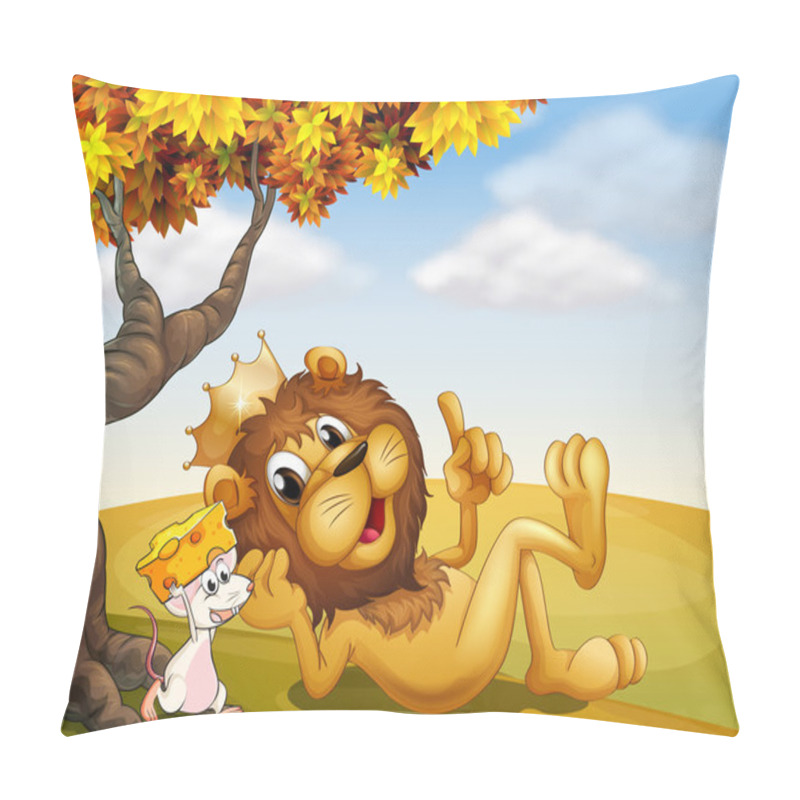 Personality  A King Lion And A Mouse Under The Tree Pillow Covers