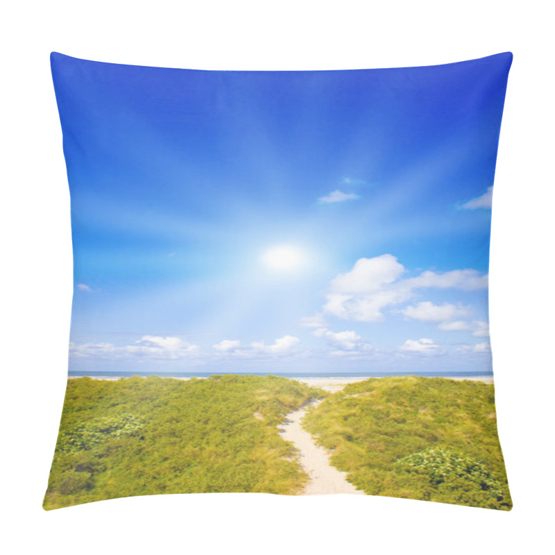 Personality  Beautiful Day At The North Sea Pillow Covers