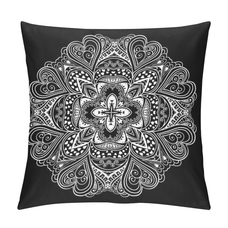 Personality  Black And White Ornamental Round Lace Pillow Covers