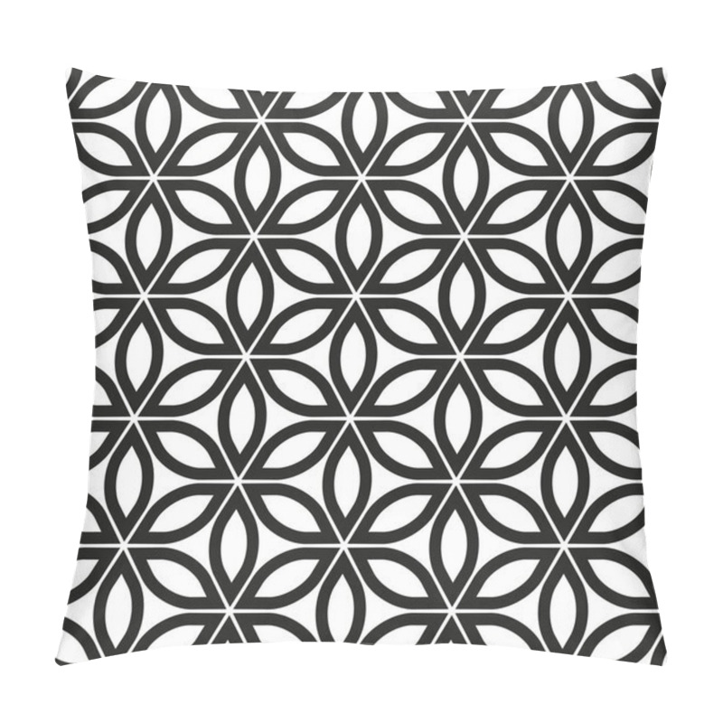 Personality  Seamless Abstract Geometric Flower Pattern. Pillow Covers