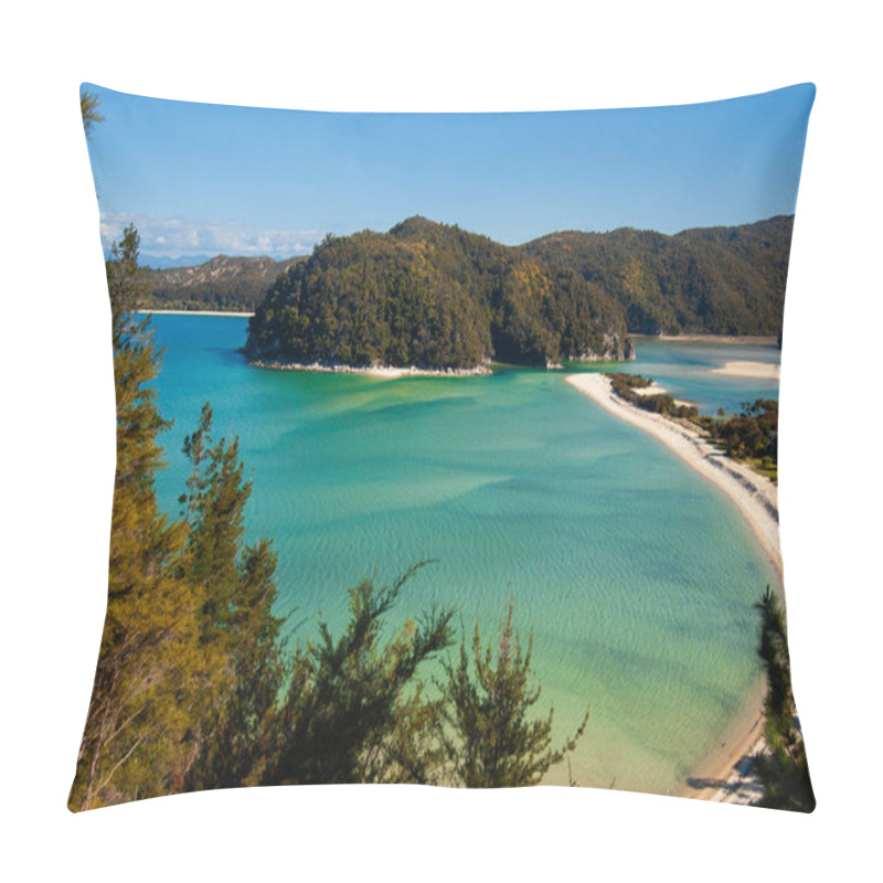 Personality  Beautiful Turquoise Water In Torrent Bay , Abel Tasman National Park, Southern Island New Zealand Pillow Covers