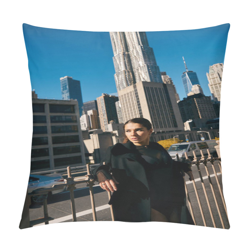 Personality  A Young Woman Pauses On A New York City Street, Her Gaze Fixed On The Distant Cityscape. Pillow Covers