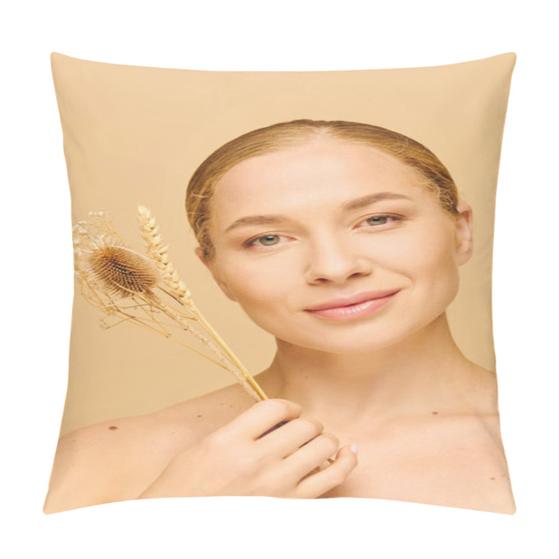 Personality  A Young Plus Size Woman Smiles Softly While Holding Delicate Dried Flowers. Pillow Covers