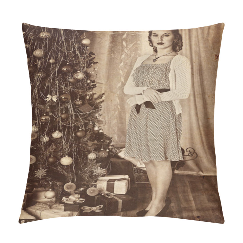 Personality  Woman Receiving Gifts Under Christmas Tree. Old Photo Yellow Paper. Pillow Covers