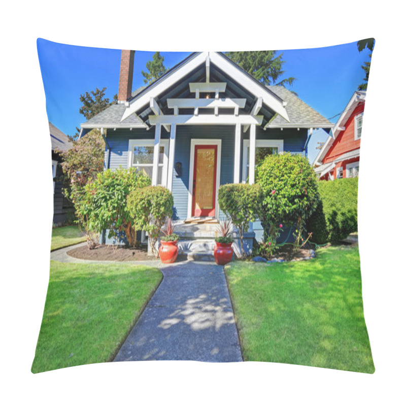 Personality  House Exterior With Curb Appeal Pillow Covers