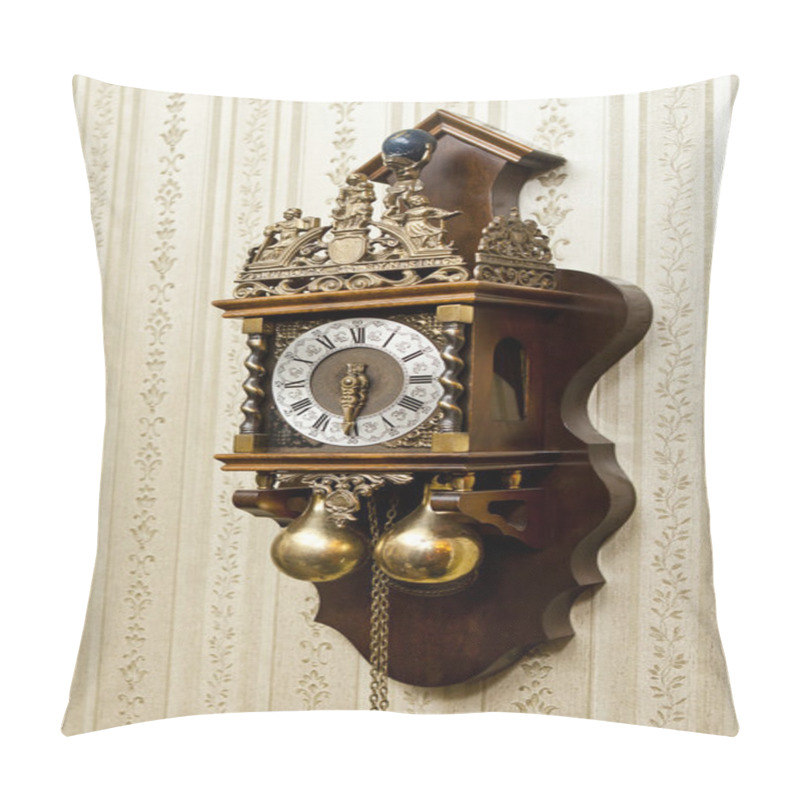 Personality  Antique Clock Pillow Covers