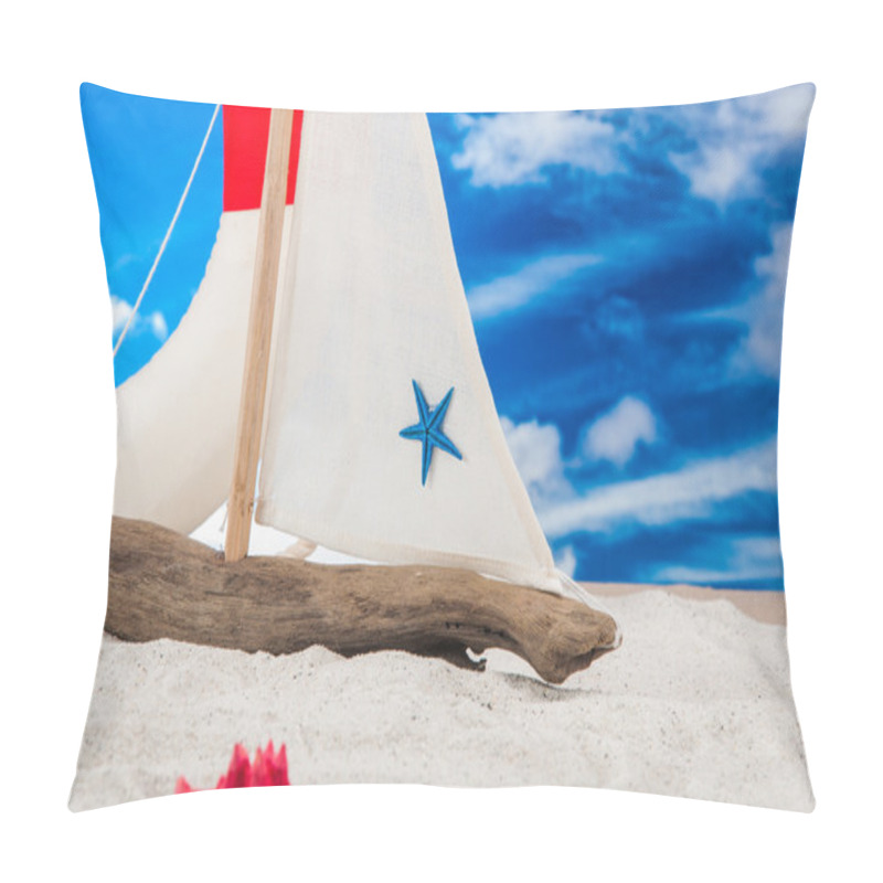 Personality  Summer Beach Stuff Pillow Covers