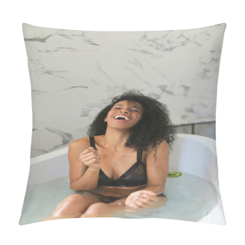 Personality  Black Smiling Girl Sitting In Bath And Wearing Underwear. Pillow Covers