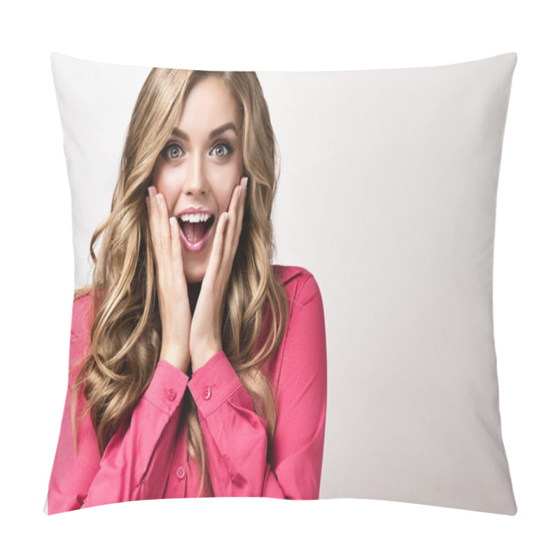 Personality  Woman  Happy And Surprised Shouts  Pillow Covers