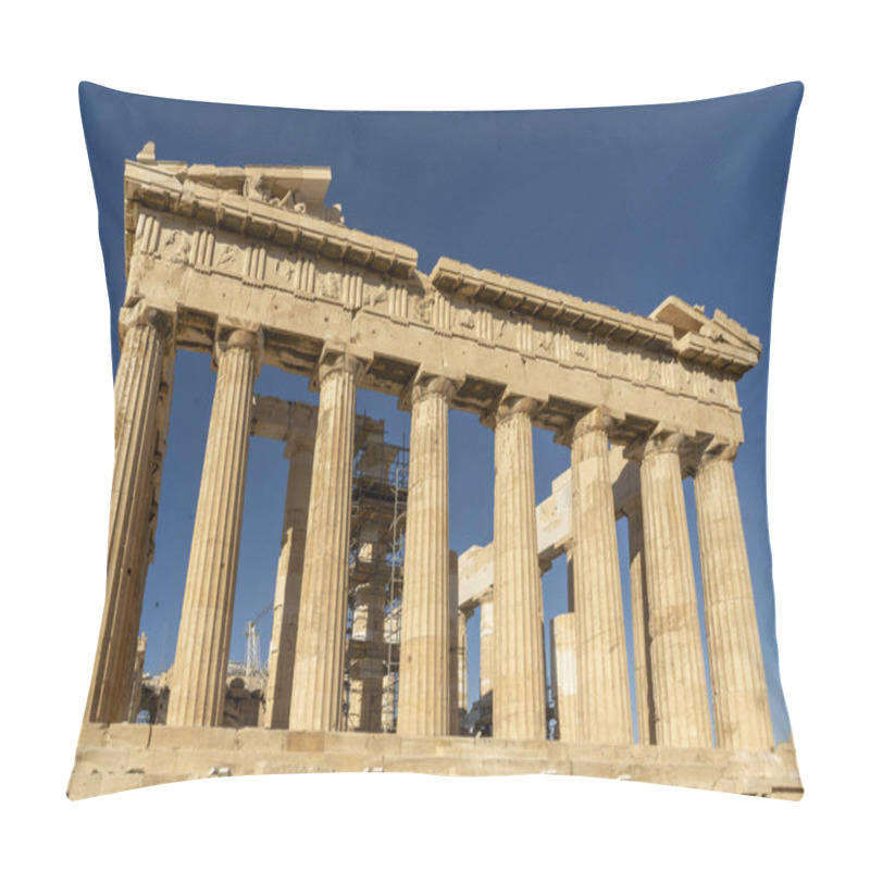 Personality  Athens, Attica - GR - Oct 26, 2024 The Parthenon, A Greek Temple On The Acropolis, Epitomizes Classical Architecture With Its Doric Columns And Intricate Sculptures, Symbolizing Athenian Grandeur. Pillow Covers