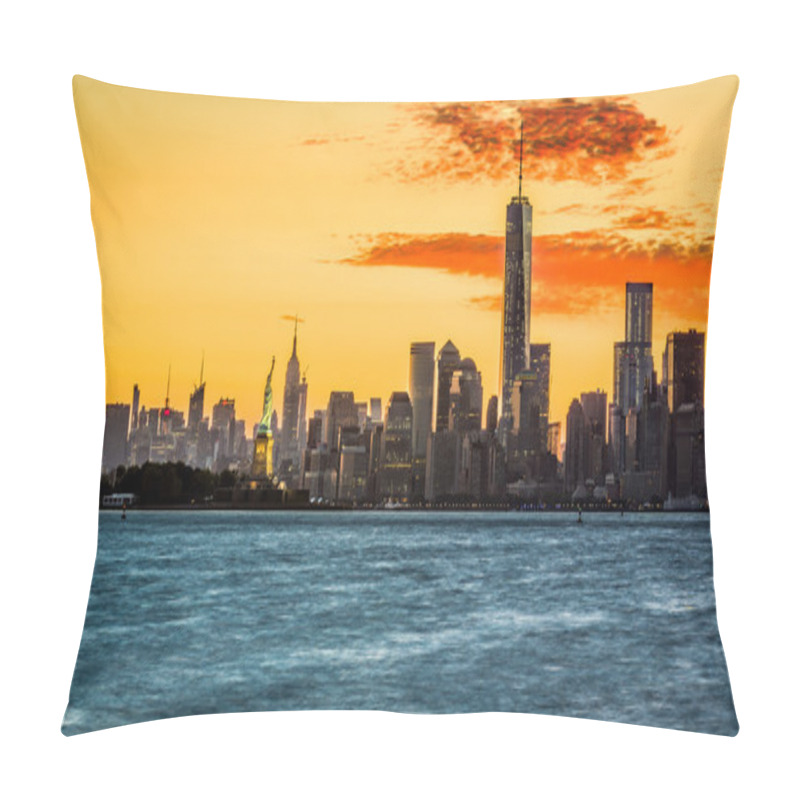 Personality  Sunrise Over The Manhattan Island Pillow Covers