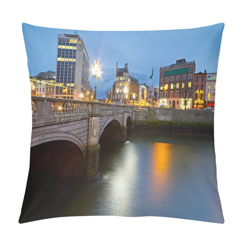 Personality  Bridge In Dublin At Night Pillow Covers