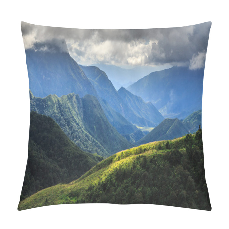 Personality  Valley Vietnam Pillow Covers