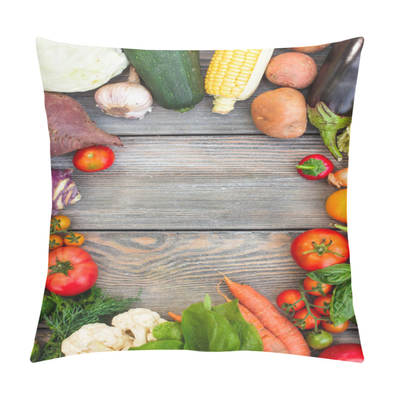 Personality  Vegetables On Wooden Table Pillow Covers