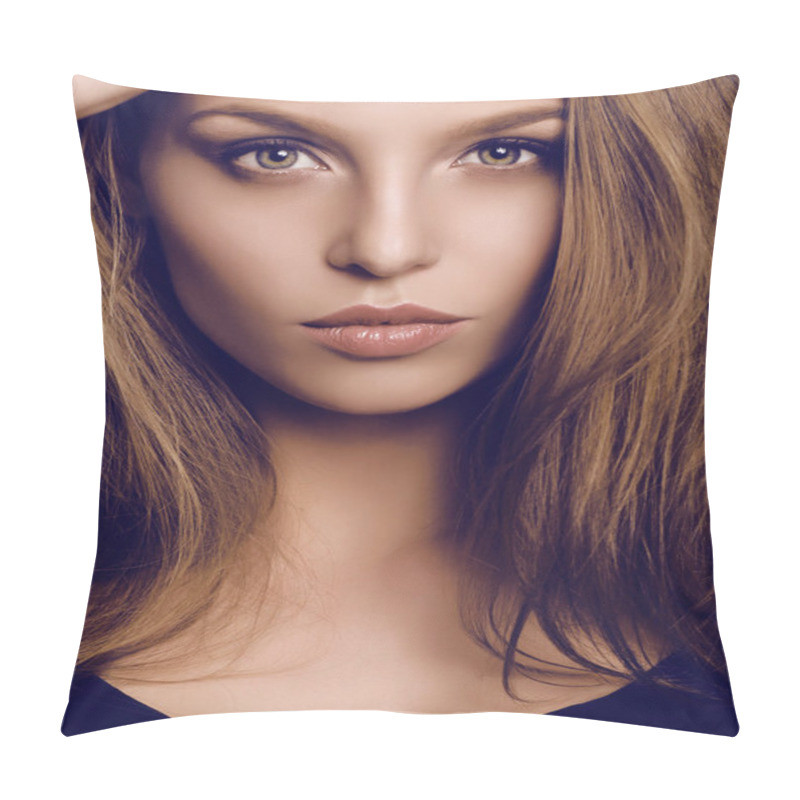 Personality  Potrait Of Beautiful Young Woman With Dark Hair And Green Eyes   Pillow Covers