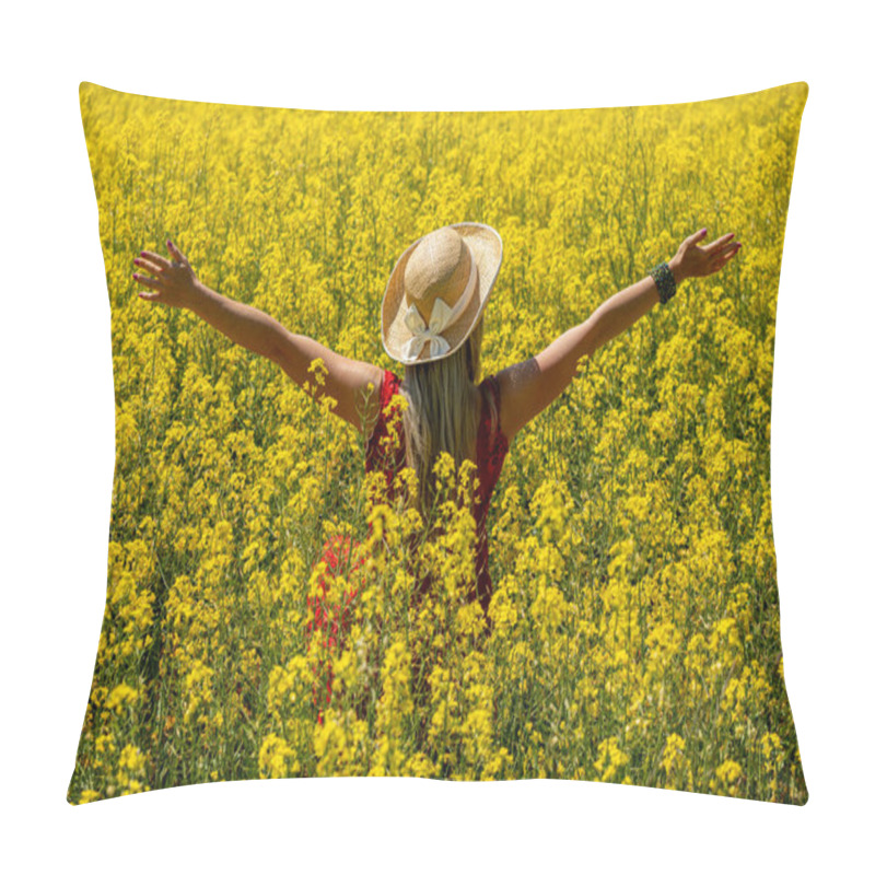 Personality  A Joyful Woman In A Fashionable Hat Enjoys Vibrant Yellow Flowers Blooming In The Sunlit Field Of Nature Pillow Covers