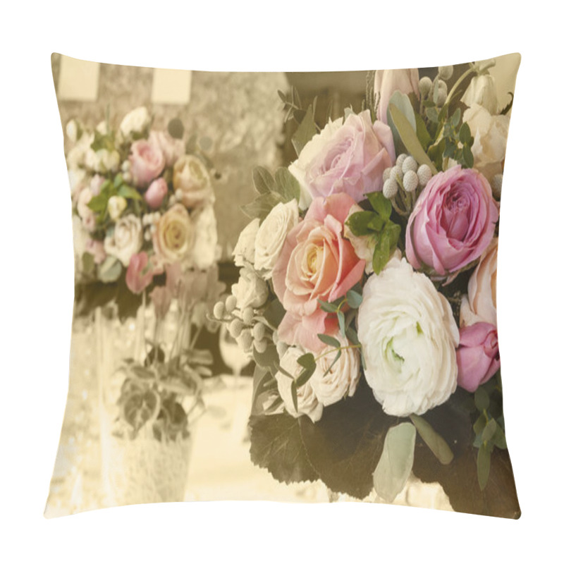 Personality  Bouquets Of Roses And Buttercups For Wedding Pillow Covers