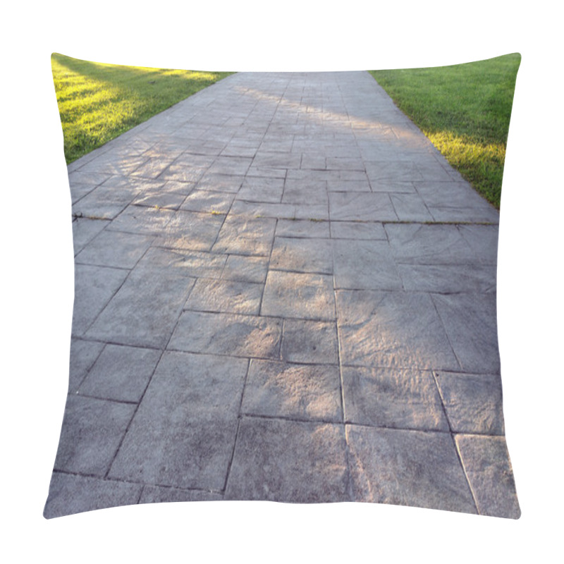 Personality  Pathway With Sun Rays Pillow Covers