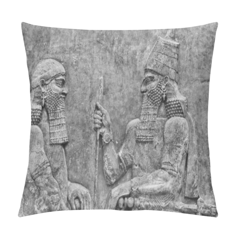 Personality  Mesopotamian Art Pillow Covers