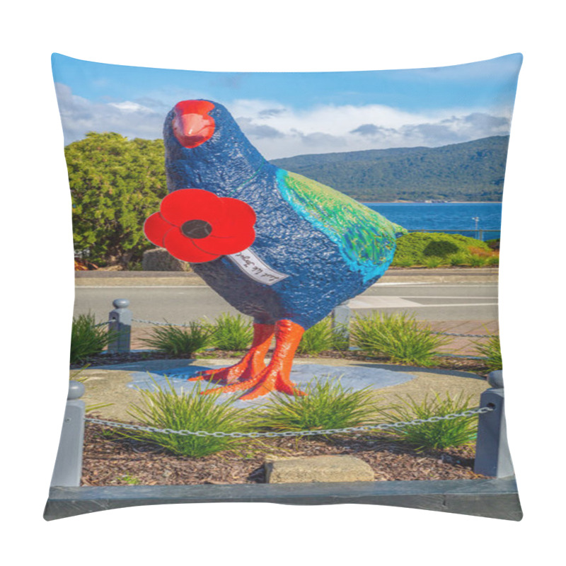 Personality  Te Anau, Southland, New Zealand. A Giant Sculpture Of A Takahe, An Endangered Native Flightless Bird, In Front Of Lake Te Anau. It Is Wearing A Giant Poppy To Commemorate Anzac Day. April 25 2021 Pillow Covers