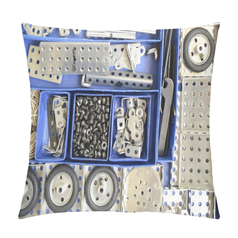 Personality  Metal Kit Pillow Covers