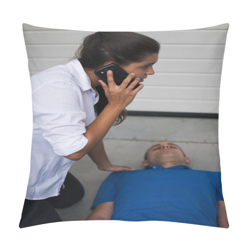 Personality  Emergency Call To Emergency Services After Fatal Accident Pillow Covers