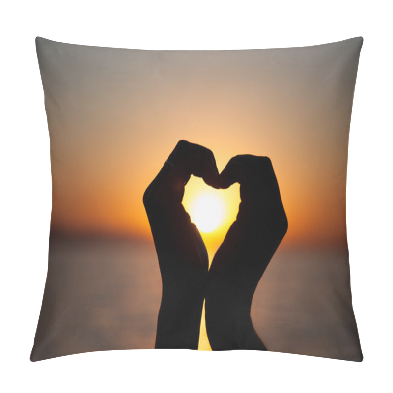 Personality  Hands In Shape Of Love Heart Pillow Covers