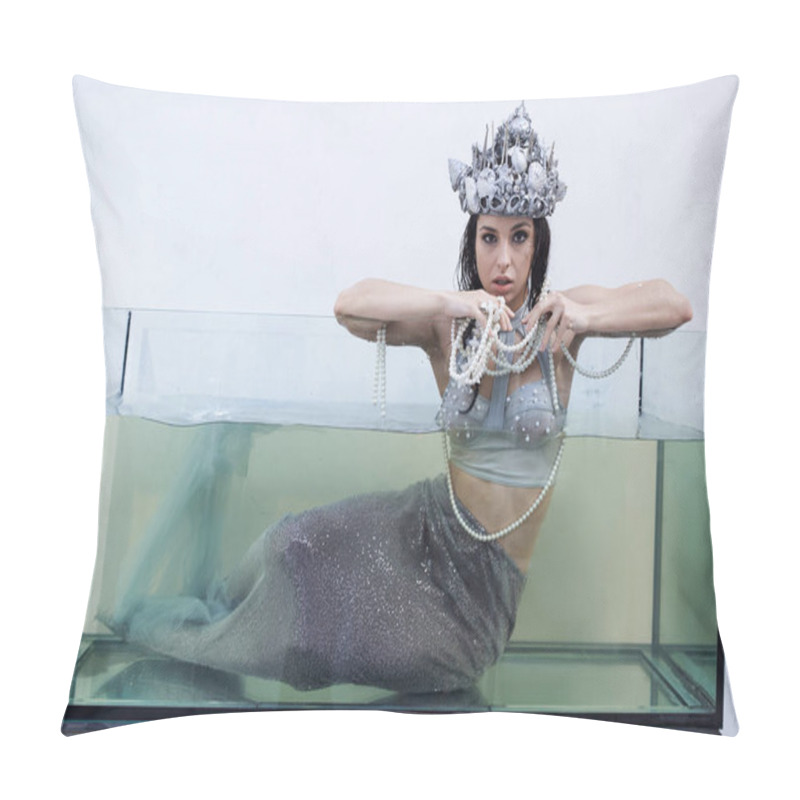 Personality  A Mermaid, Wearing A Silver Crown And Pearl Necklace, Leans Against The Edge Of A Glass Tank, Her Tail Disappearing Into The Water. Pillow Covers