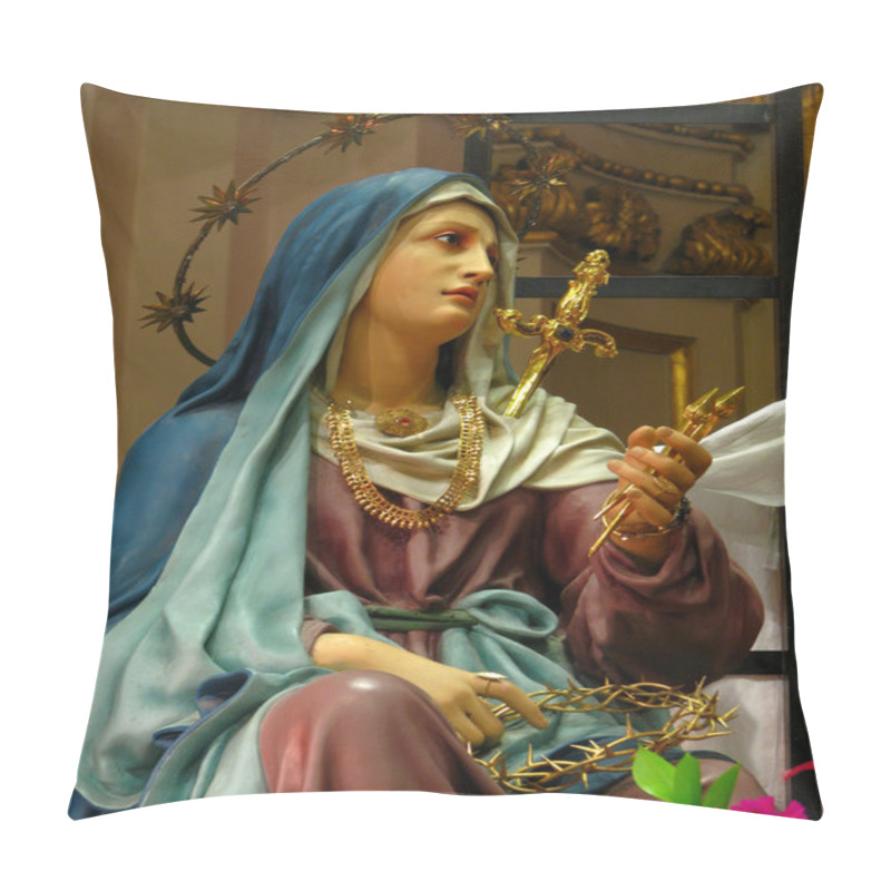 Personality  La Madre Dolorosa Pillow Covers