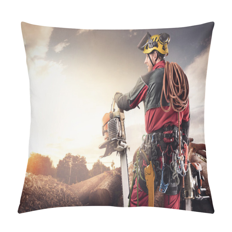 Personality  Lumberjack With Chainsaw Pillow Covers