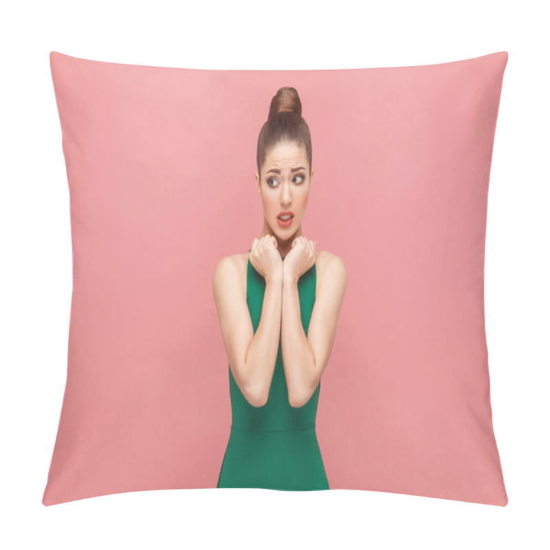 Personality  Scared And Stressed Beautiful Woman Looking To Left  With Shocked Face And Big Eyes, Expression Emotion And Feelings Concept Pillow Covers