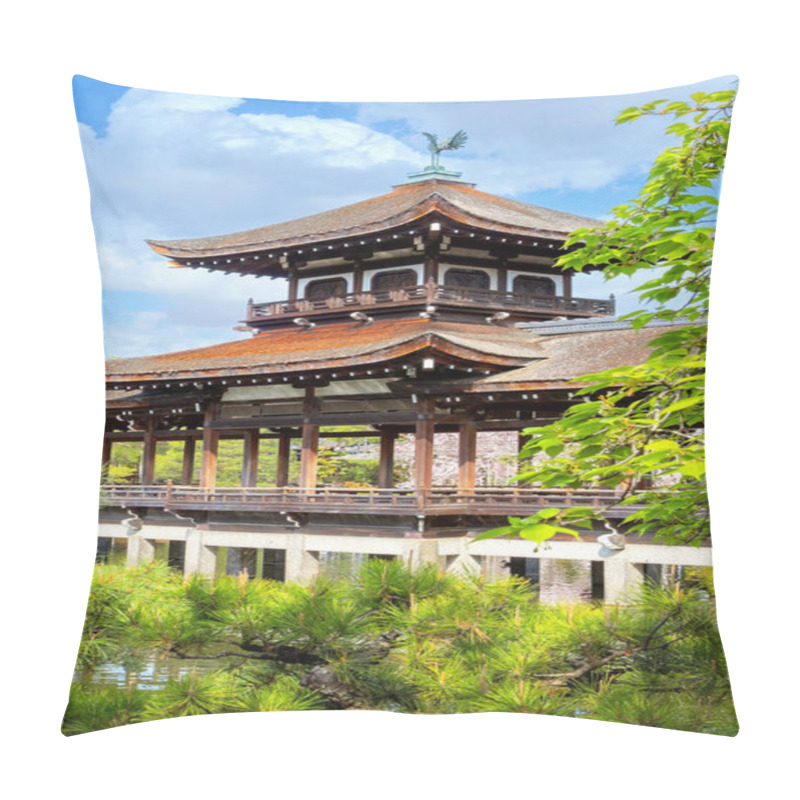 Personality  Heian Jingu Garden During Full Bloom Cherry Blossom In Heian Shrine, Kyoto, Japan Pillow Covers