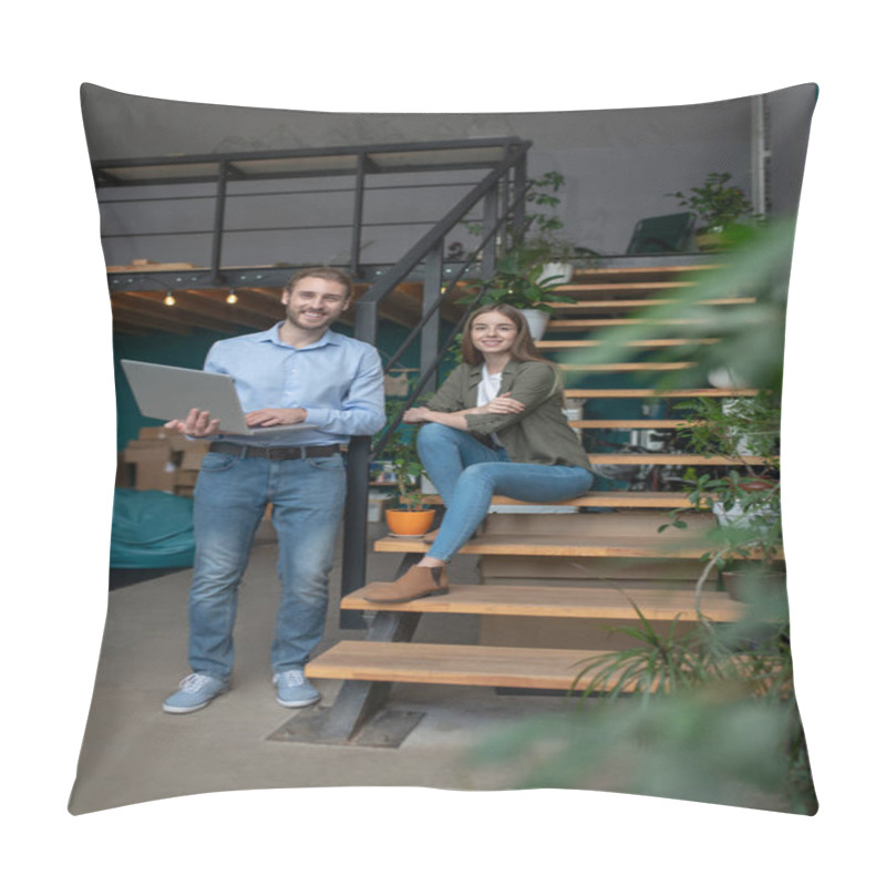 Personality  Man And A Woman Working Out Of Office Pillow Covers